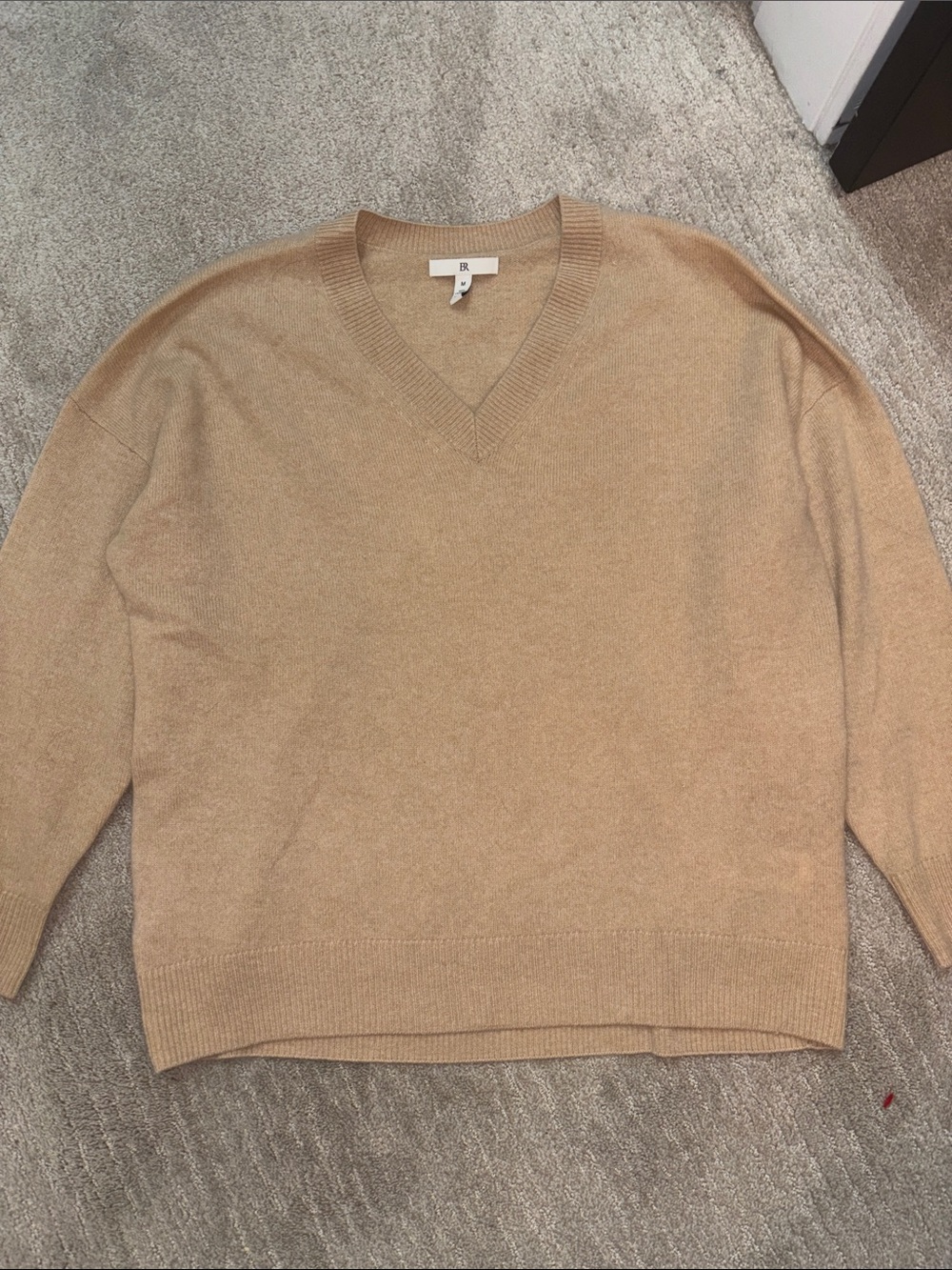 Banana Republic sweater - Picture 2 of 5